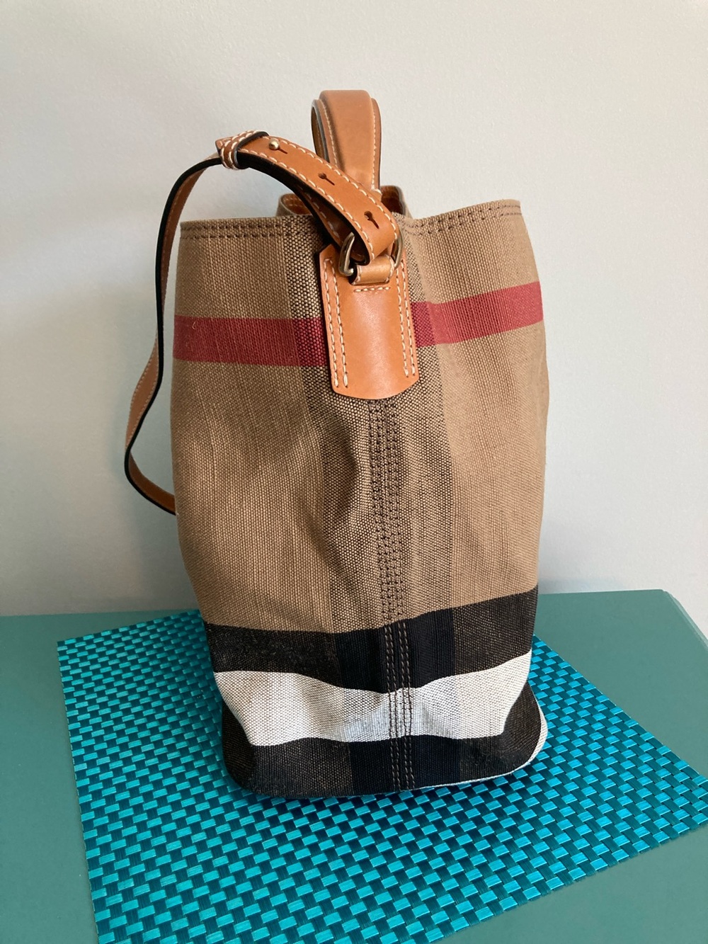 Burberry Canvas Bucket Shoulder Bag with Pochette & Dustbag - Picture 6 of 16